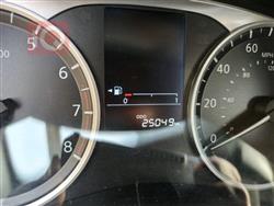 نيسان فيرسا